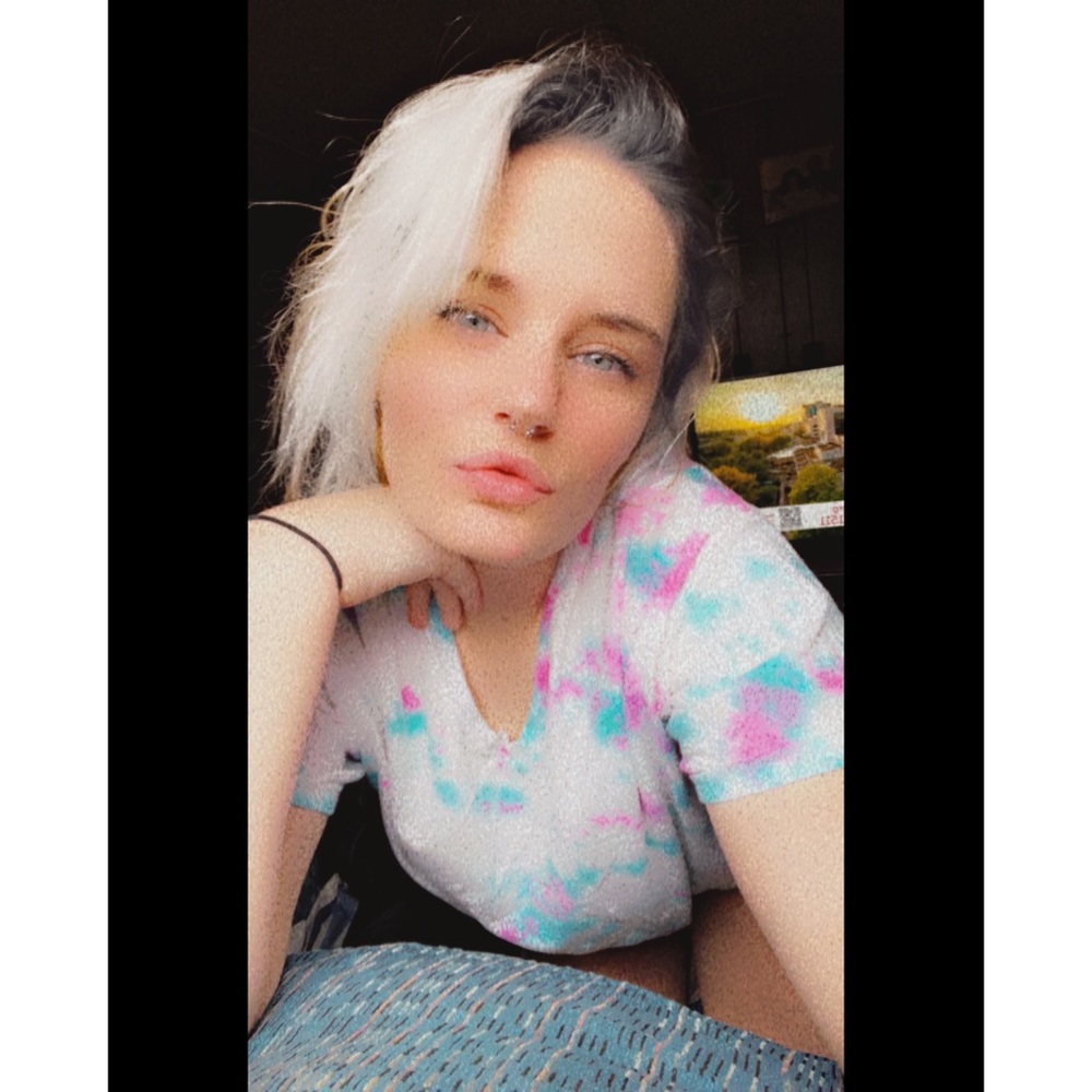 Meet your Posher, Keely